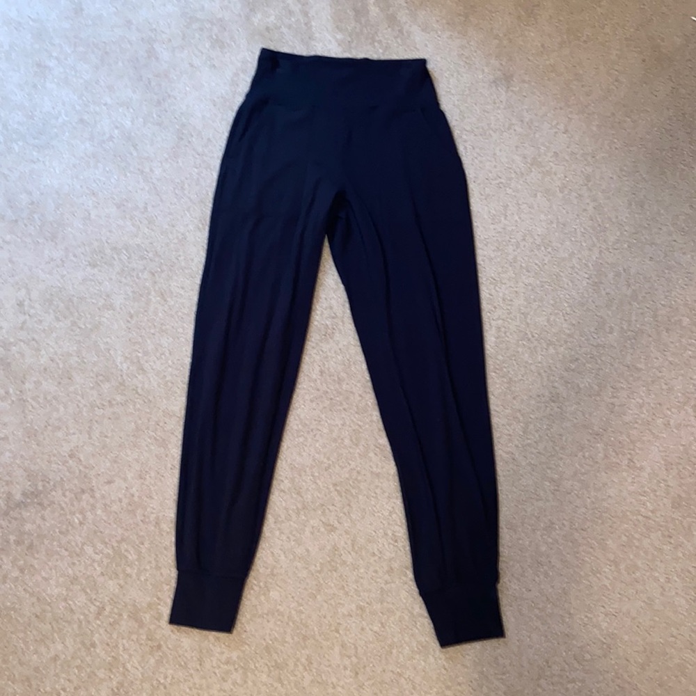 Black Lulu Lemon Joggers Size 0